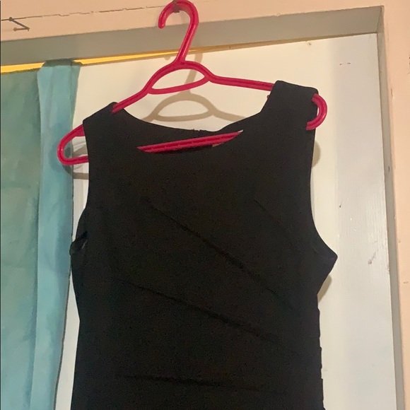 Dress - Picture 2 of 5